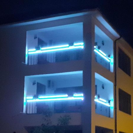 Splendid Aparthotel Năvodari Eksteriør billede