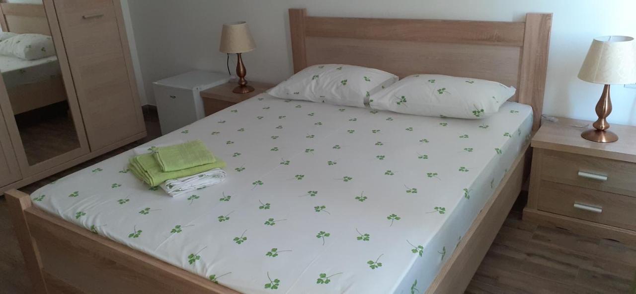 Splendid Aparthotel Năvodari Eksteriør billede