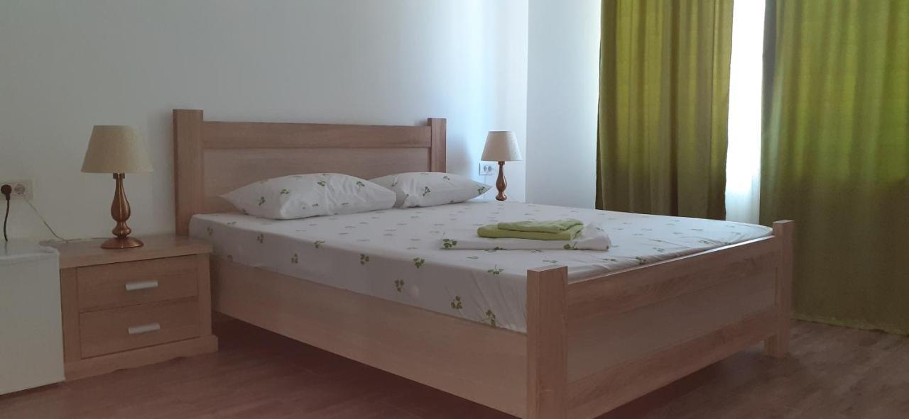 Splendid Aparthotel Năvodari Eksteriør billede