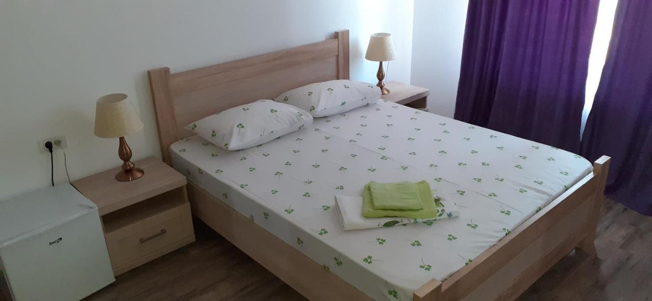 Splendid Aparthotel Năvodari Eksteriør billede