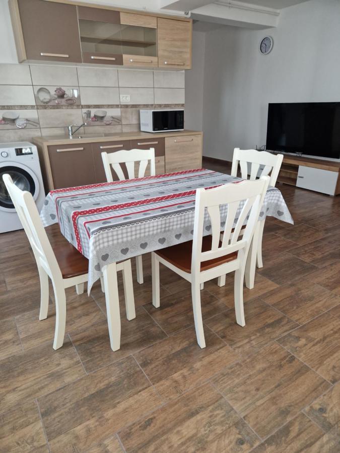 Splendid Aparthotel Năvodari Eksteriør billede